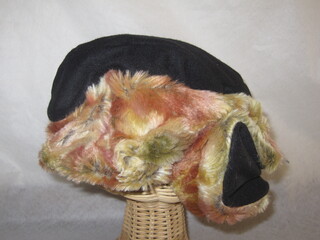 ワイヤー入り変形ベレー